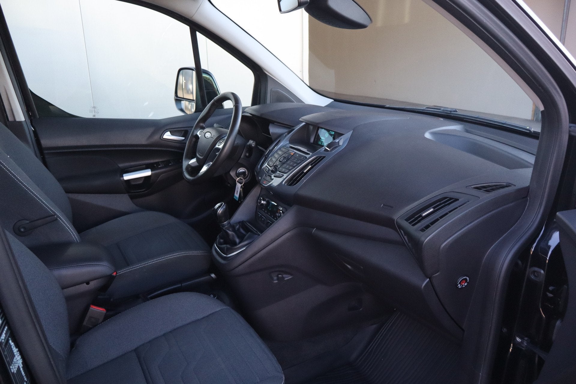 Ford Tourneo Connect Grand 1.5 TDCi Titanium - NL- Auto! Par, Auto's, Gebruikt, Euro 6, 4 cilinders, Origineel Nederlands