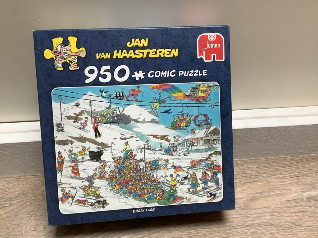 Jan van Haasteren Puzzel 950 Stukjes - Break a Leg, Ophalen of Verzenden, 500 t/m 1500 stukjes, Zo goed als nieuw, Legpuzzel