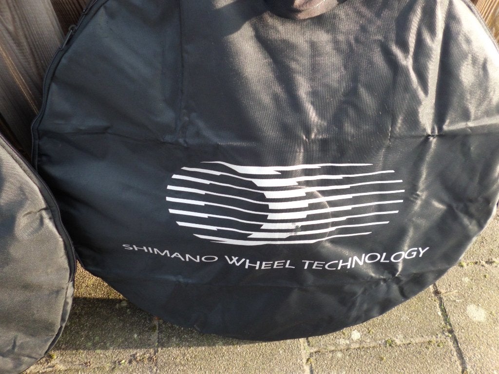 2 Campagnolo wieltassen  +, Gebruikt, Campagnolo, Kunststof, Ophalen of Verzenden