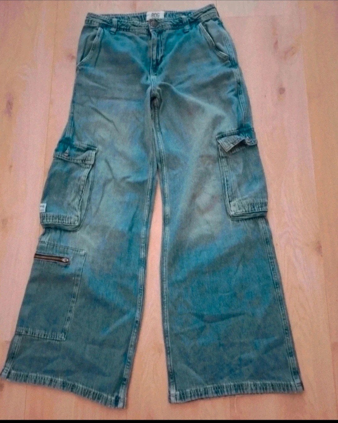 cargo jeans met wijde pijpen mt M, Kleding | Dames, Blauw, Overige jeansmaten, Ophalen of Verzenden, BDG