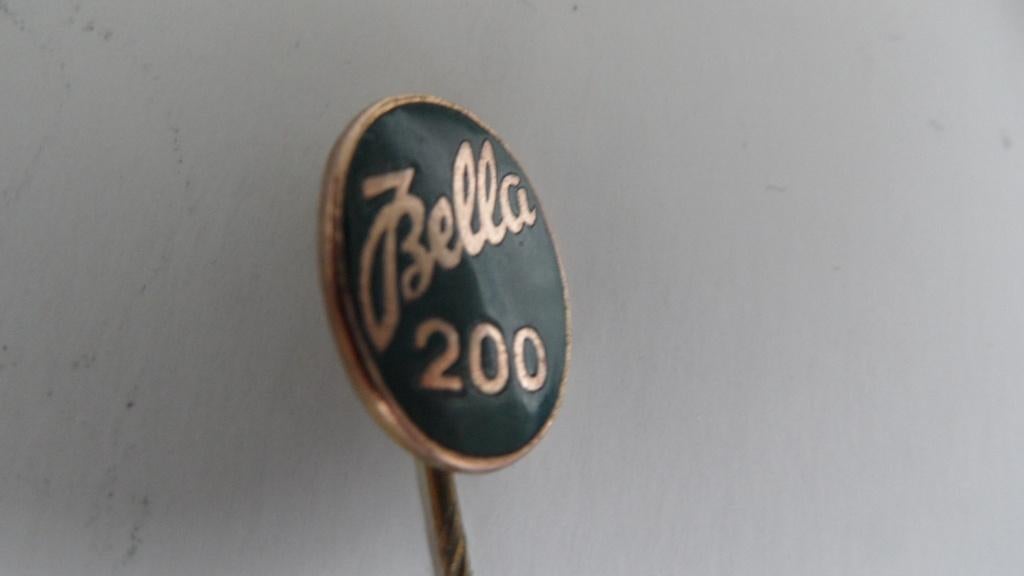 Zundapp Bella 200 oldtimerscooter speld, geëmailleerd, Verzenden, Gebruikt, Merk, Speldje of Pin
