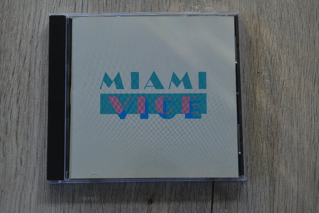OST == MIAMI VICE 11 geweldige nummers, Inclusief boekje, Verzenden, Soundtrack, Zo goed als nieuw