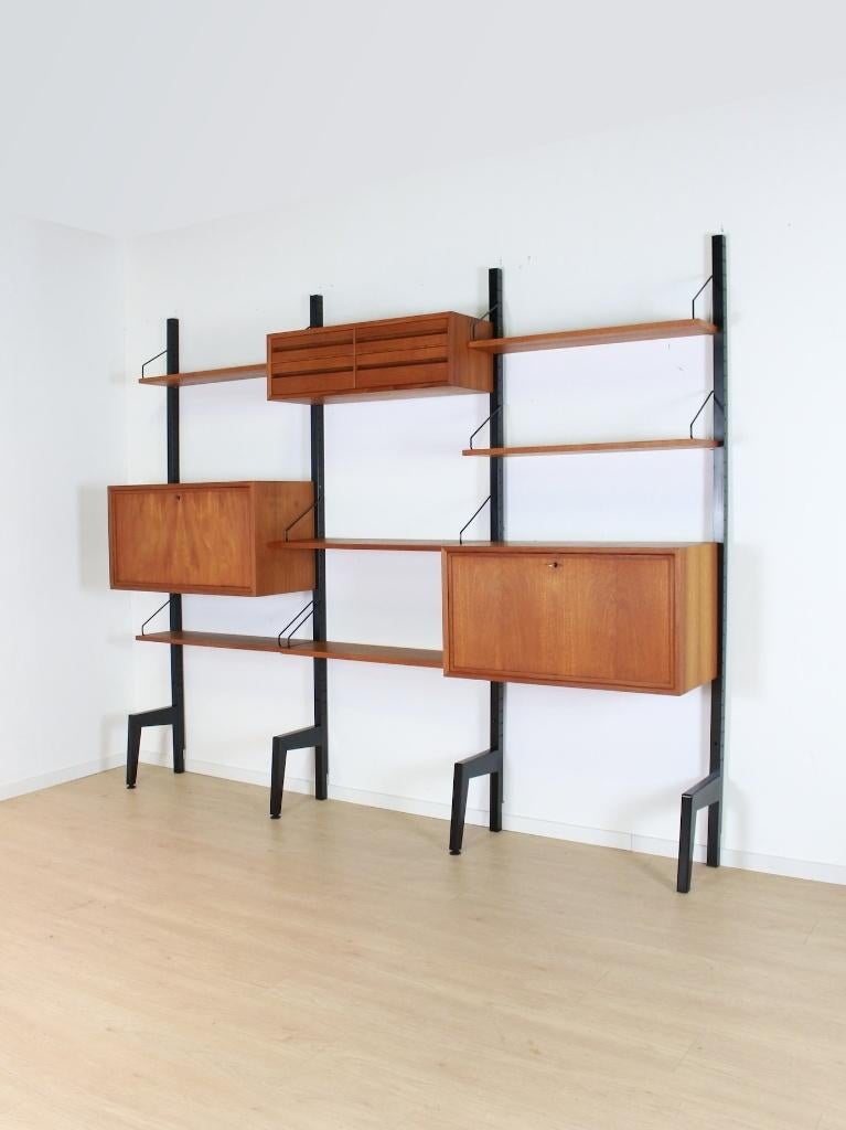 vintage Poul Cadovius wandmeubel, Ophalen, Gebruikt, 200 cm of meer, 25 tot 50 cm