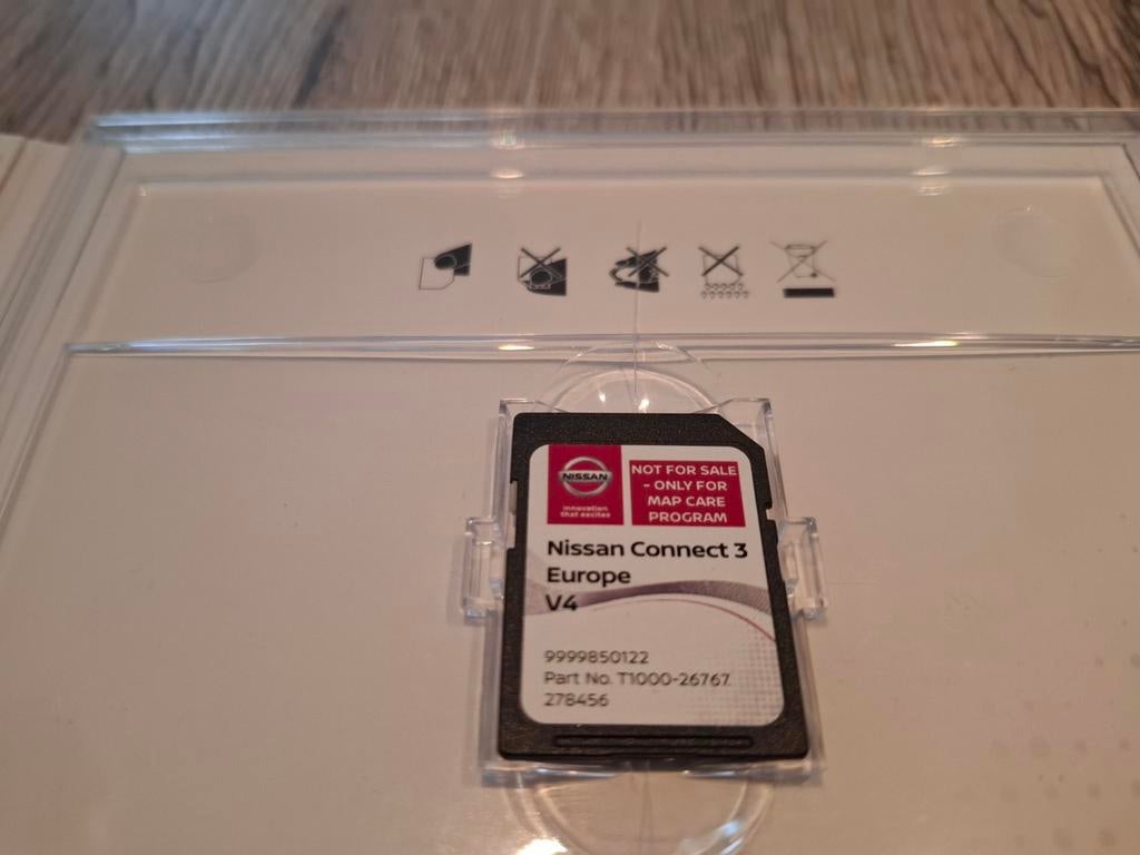 Navicard Nissan Connect 3 Europa V4 voor Qashqai, Ophalen of Verzenden