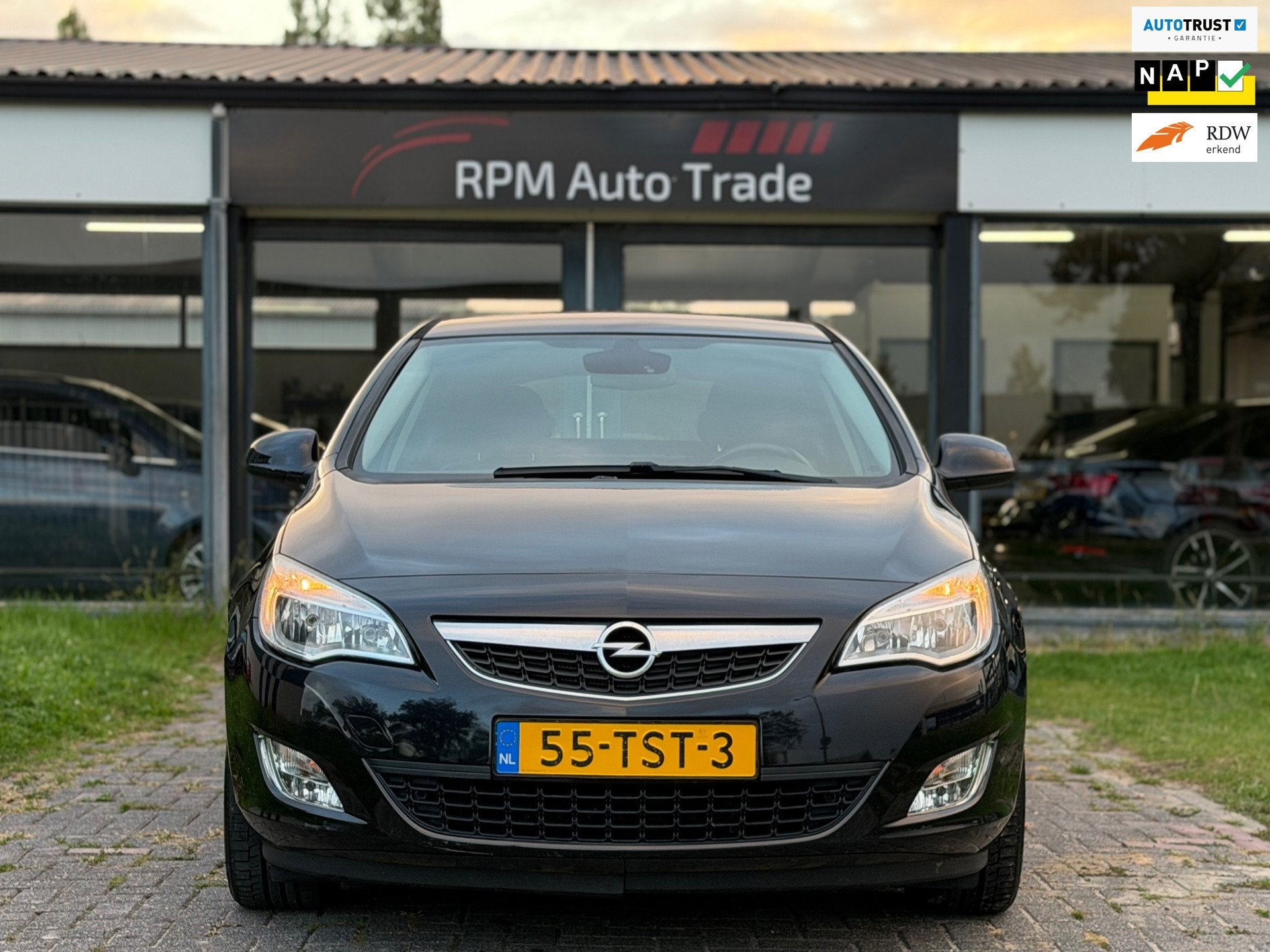 Opel Astra 1.4 Turbo Cosmo - Cruise - 1ste eigenaar- Dealer, Auto's, Opel, Voorwielaandrijving, Automatische klimaatregeling, Gebruikt