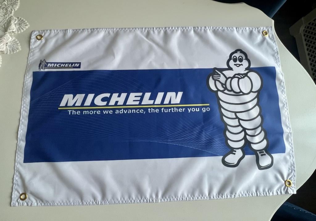 MICHELINMAN BANNER 60X90 CM MET BEVESTIGGINGS OGEN RETRO, Ophalen of Verzenden, Nieuw