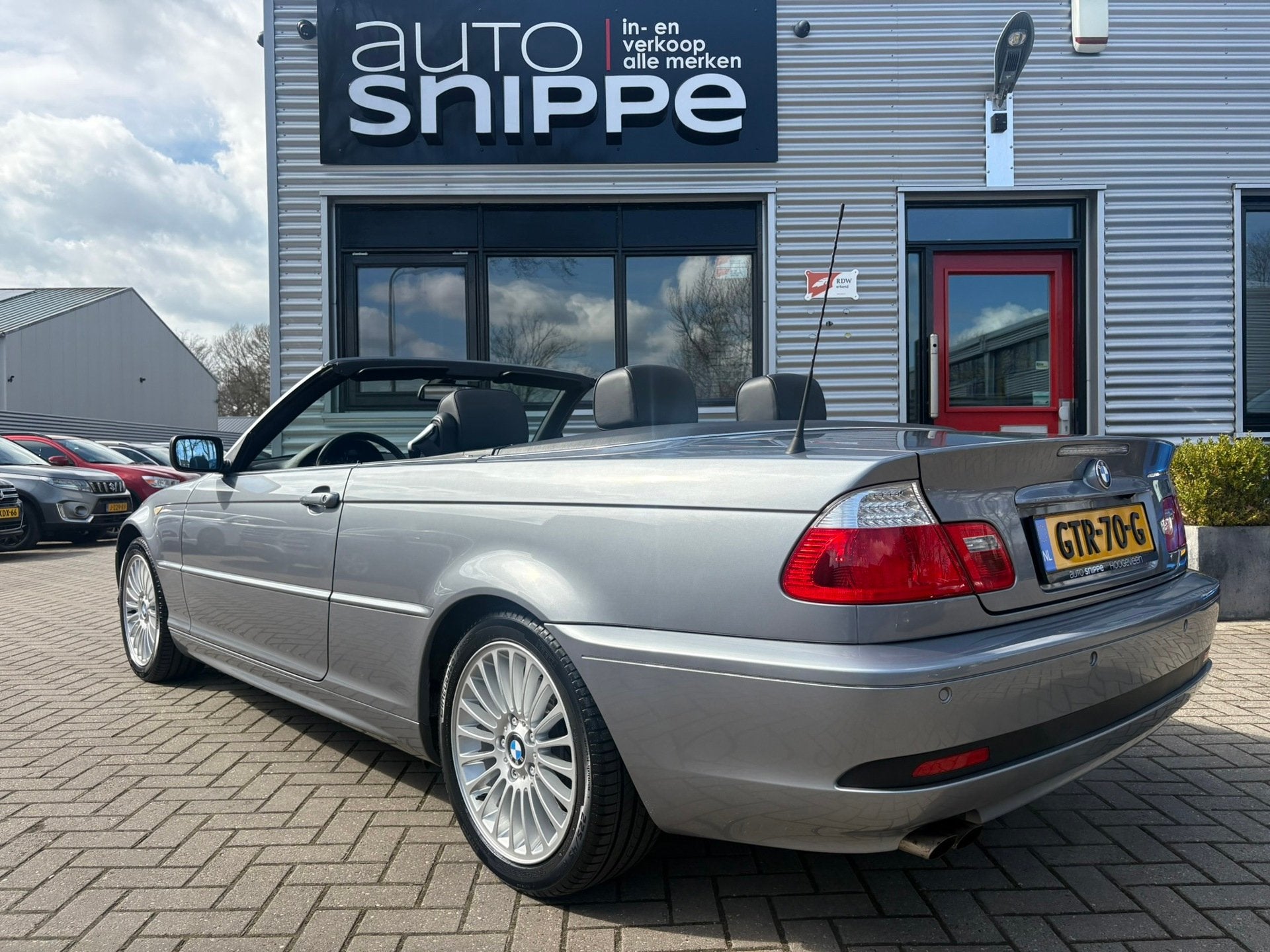 BMW 3-serie Cabrio 320Ci Executive -6 CILINDER-VOLLEDER-STOE, Auto's, 2171 cc, Achterwielaandrijving, Gebruikt, Zwart