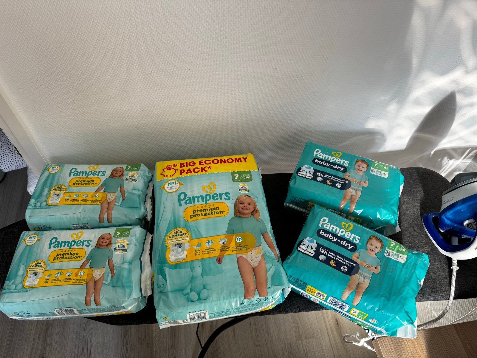 Pampers Premium Protection & Baby-Dry Maat 7 (112 luiers), Ophalen, Nieuw