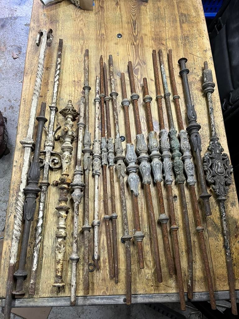 Antieke trapspijlen partij, Antiek en Kunst, Ophalen