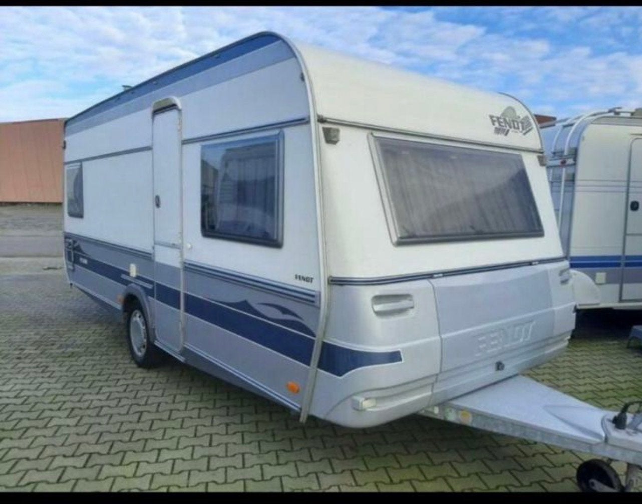 Fendt Platin 510 Caravan - Ruim en Comfortabel, Caravans en Kamperen, Vast bed, Rondzit, Particulier, Fendt