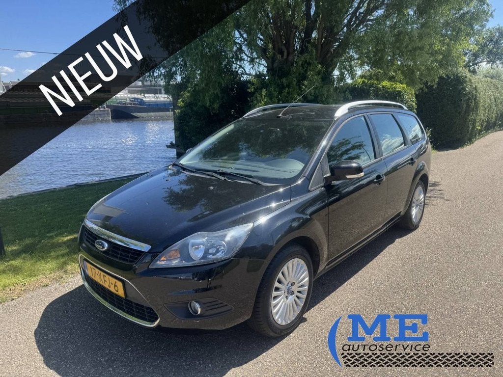Ford Focus Wagon - 1.8 Limited|PDC|Cruise|trekhaak|navi, Auto's, Focus, Euro 5, 125 pk, Gebruikt