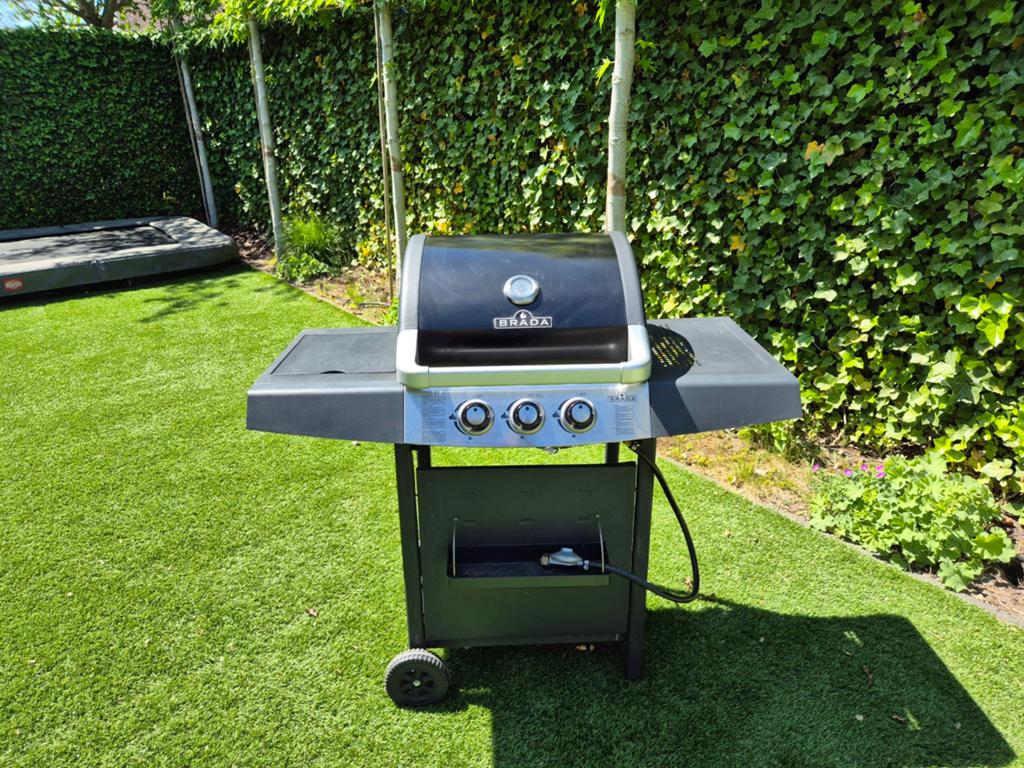 Brada gasbarbecue met 3 branders, Ophalen, Gebruikt, Brada