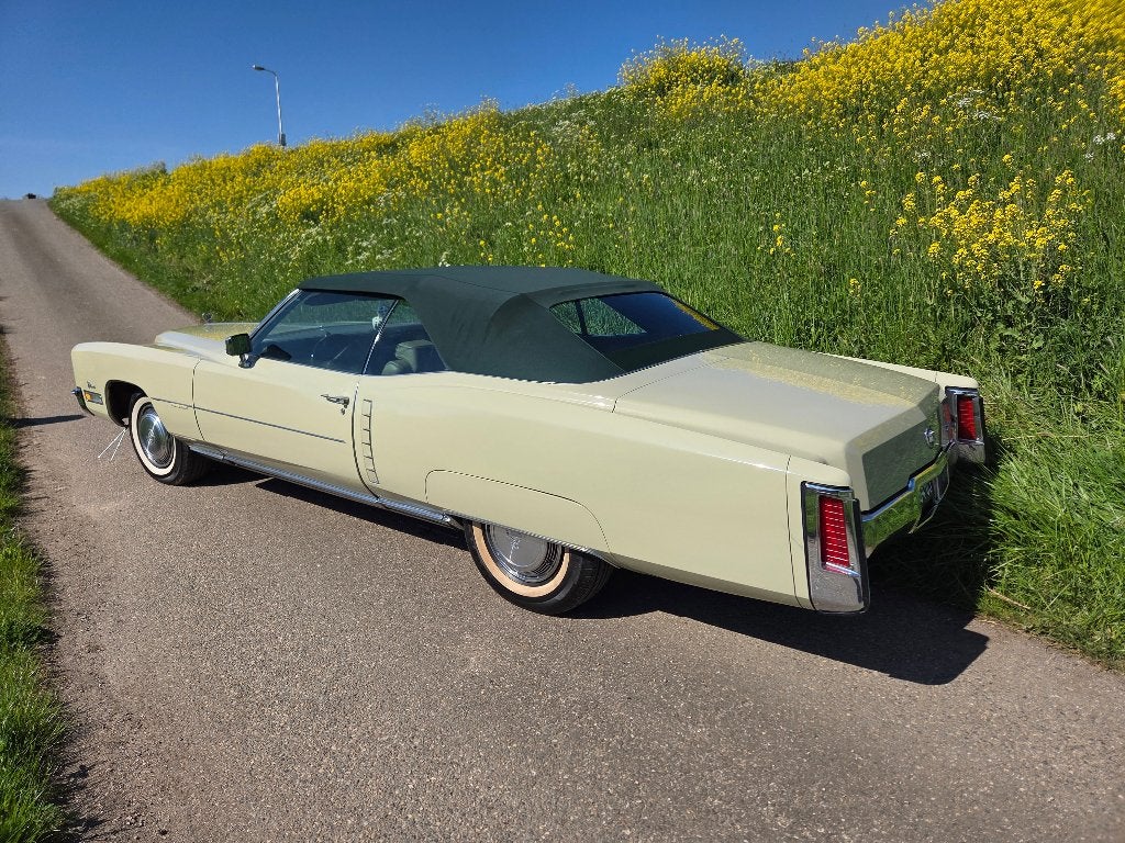 Cadillac Eldorado Cabriolet, Auto's, Oldtimers, Particulier, Cadillac, Benzine, Cabriolet, Automaat, Geel, Bruin, Leder, Achterwielaandrijving