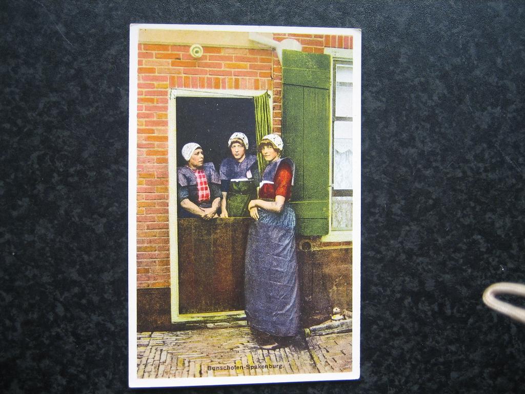 BUNSCHOTEN  SPAKENBURG  Buurpraatje 1941, Ophalen of Verzenden, 1940 tot 1960, Utrecht
