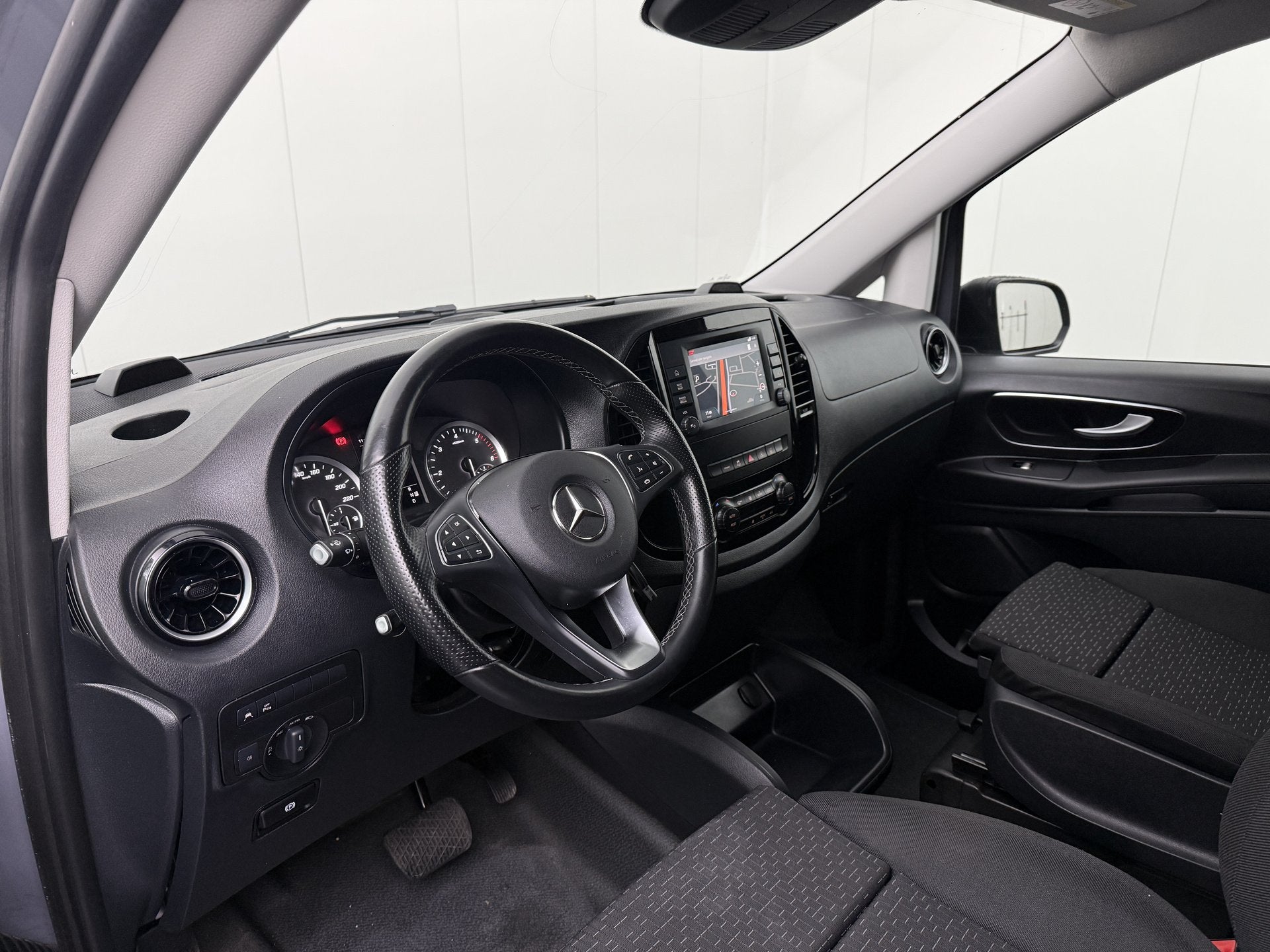 Mercedes-Benz Vito 119CDi Lang Automaat Exclusive | LMV €, Achterwielaandrijving, Gebruikt, Euro 6, 2000 kg