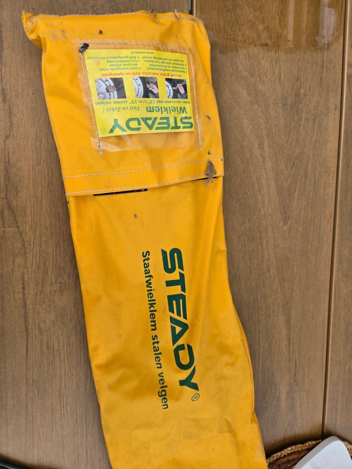 Steady Wielklem voor caravan/aanhanger/vouwwagen, Ophalen of Verzenden, Zo goed als nieuw