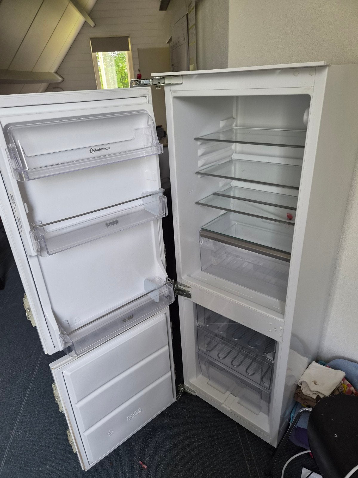 Bauknecht KGI 2904/A Inbouw Koelvries Combinatie, Witgoed en Apparatuur, Koelkasten en IJskasten, Ophalen, Gebruikt, 200 liter of meer