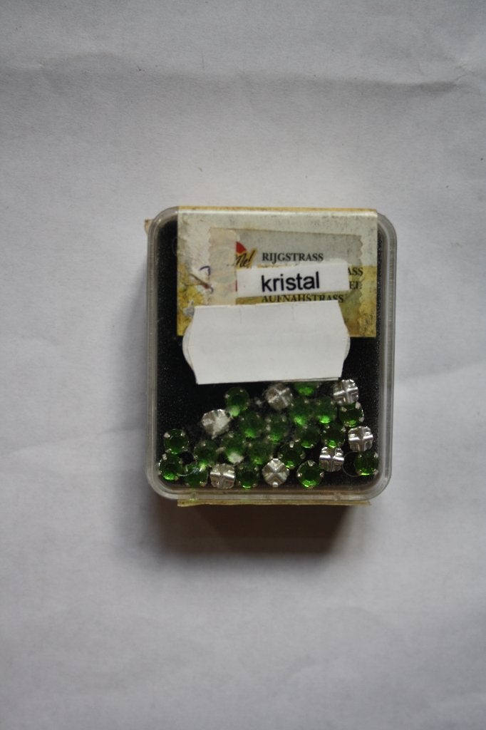 1 doosje Make Me rijgstrass rond kristal smaragd ss-16-4mm, Ophalen of Verzenden, Nieuw, Overige typen