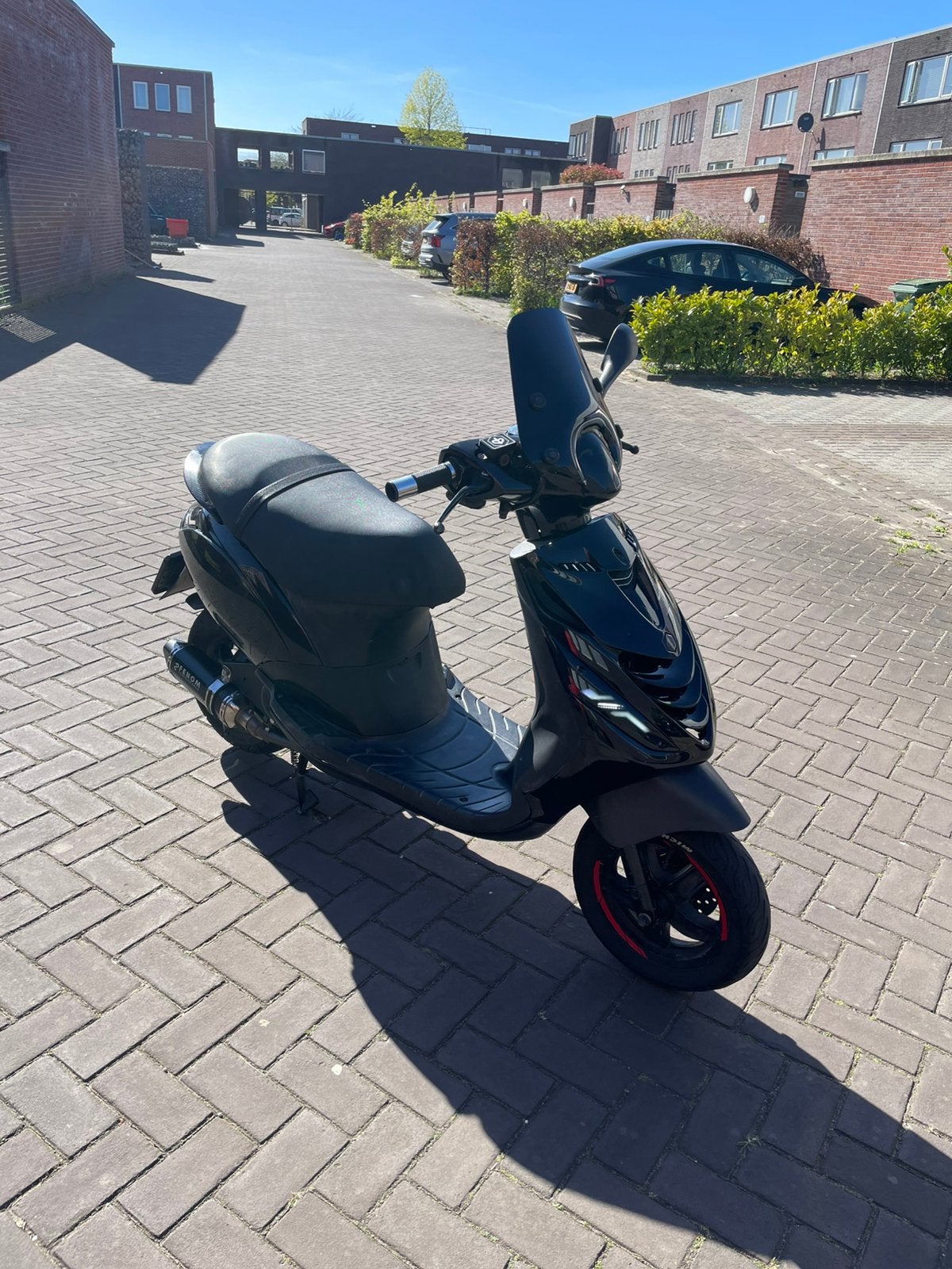 Zip 4T 2v met WOK MOET WEG!, Ophalen, Zip, Zo goed als nieuw, Benzine