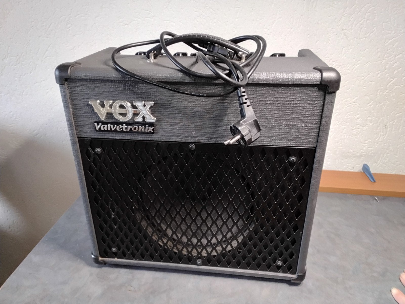 Vox Valvetronix AD15VT-XL Gitaarversterker 8 inch speaker, Ophalen