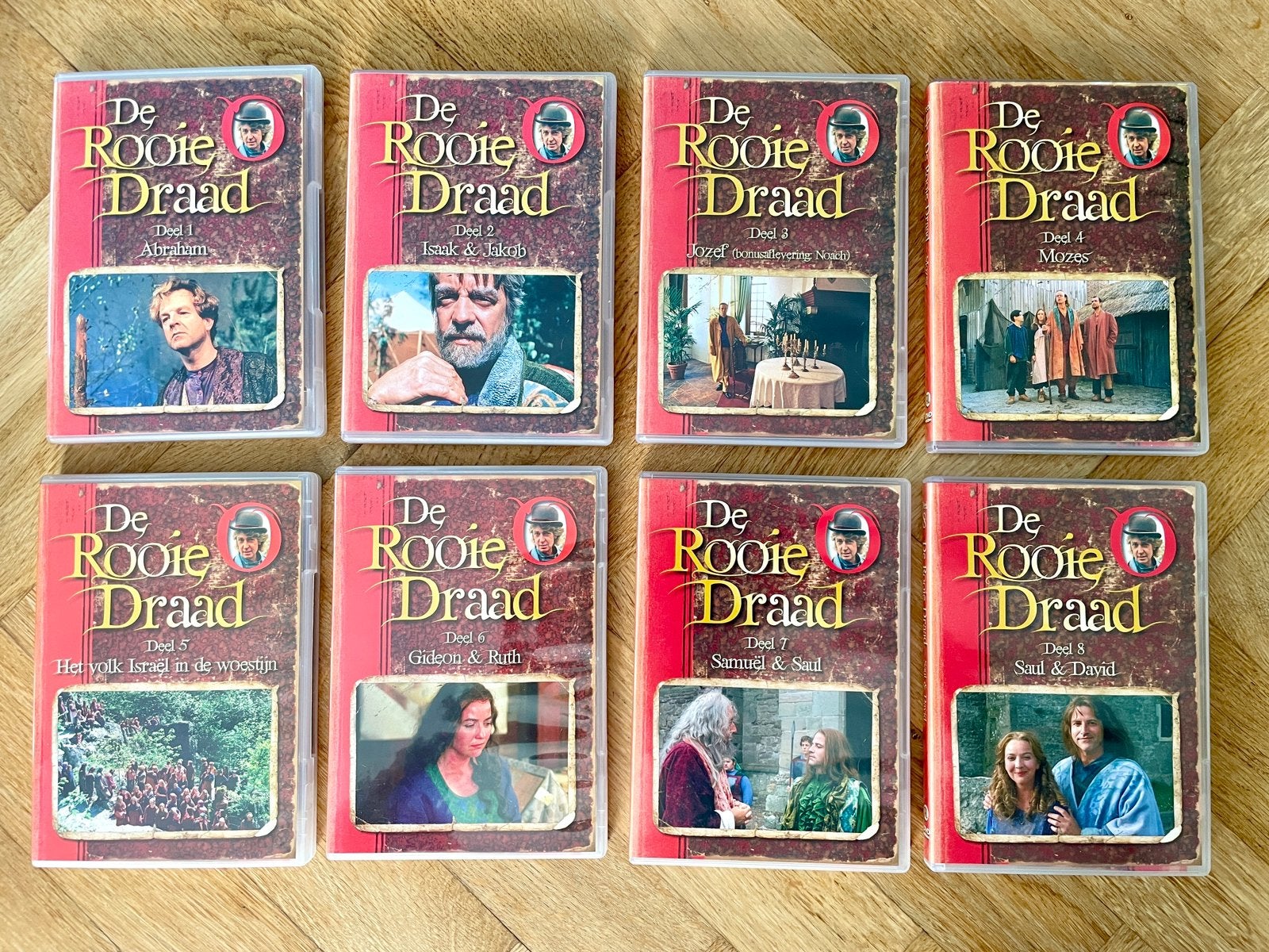 De Rooie Draad - Complete serie (1-8) op DVD (met NL), Alle leeftijden, Drama, Zo goed als nieuw, Complete serie