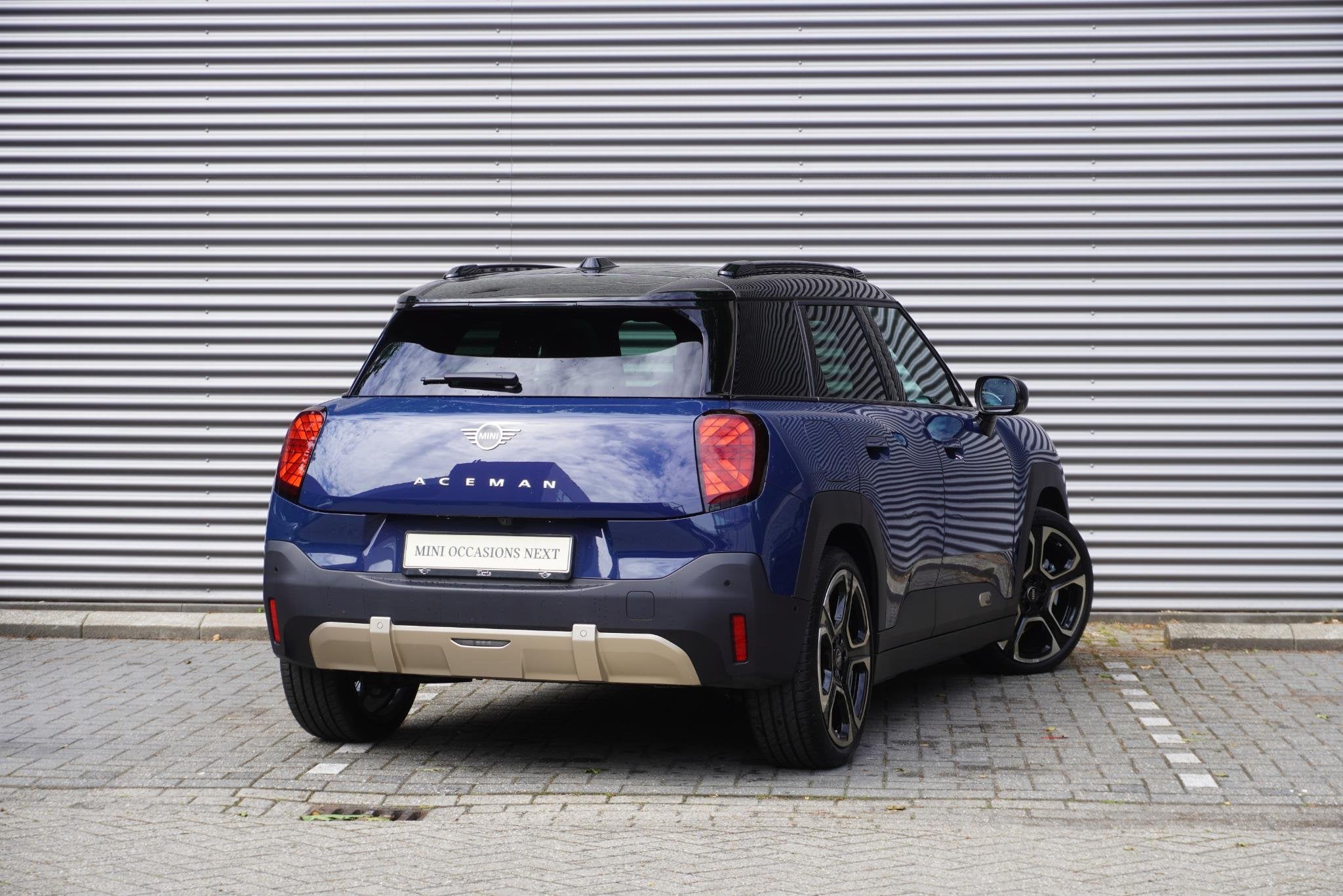 MINI Aceman E | Pakket M | 19" Hexagram Spoke 2-tone | Alarm, Auto's, Mini, Gebruikt, Met garantie (alle), Blauw, Origineel Nederlands