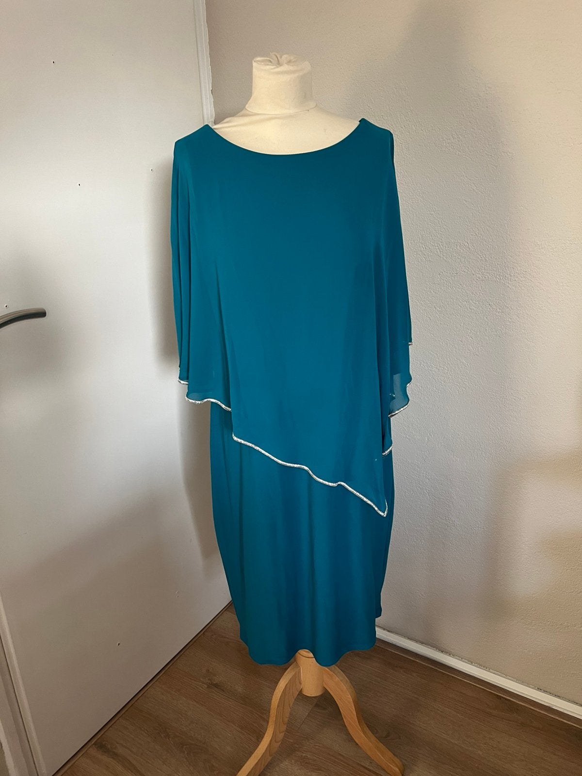 Prachtige dames jurk Joseph Ribkoff maat 42, Kleding | Dames, Jurken, Blauw, Maat 42/44 (L), Ophalen of Verzenden, Zo goed als nieuw
