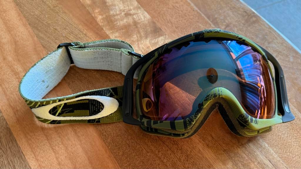 Schred en Oakley skibrillen - set van 2, Ophalen of Verzenden, Gedragen, Overige typen