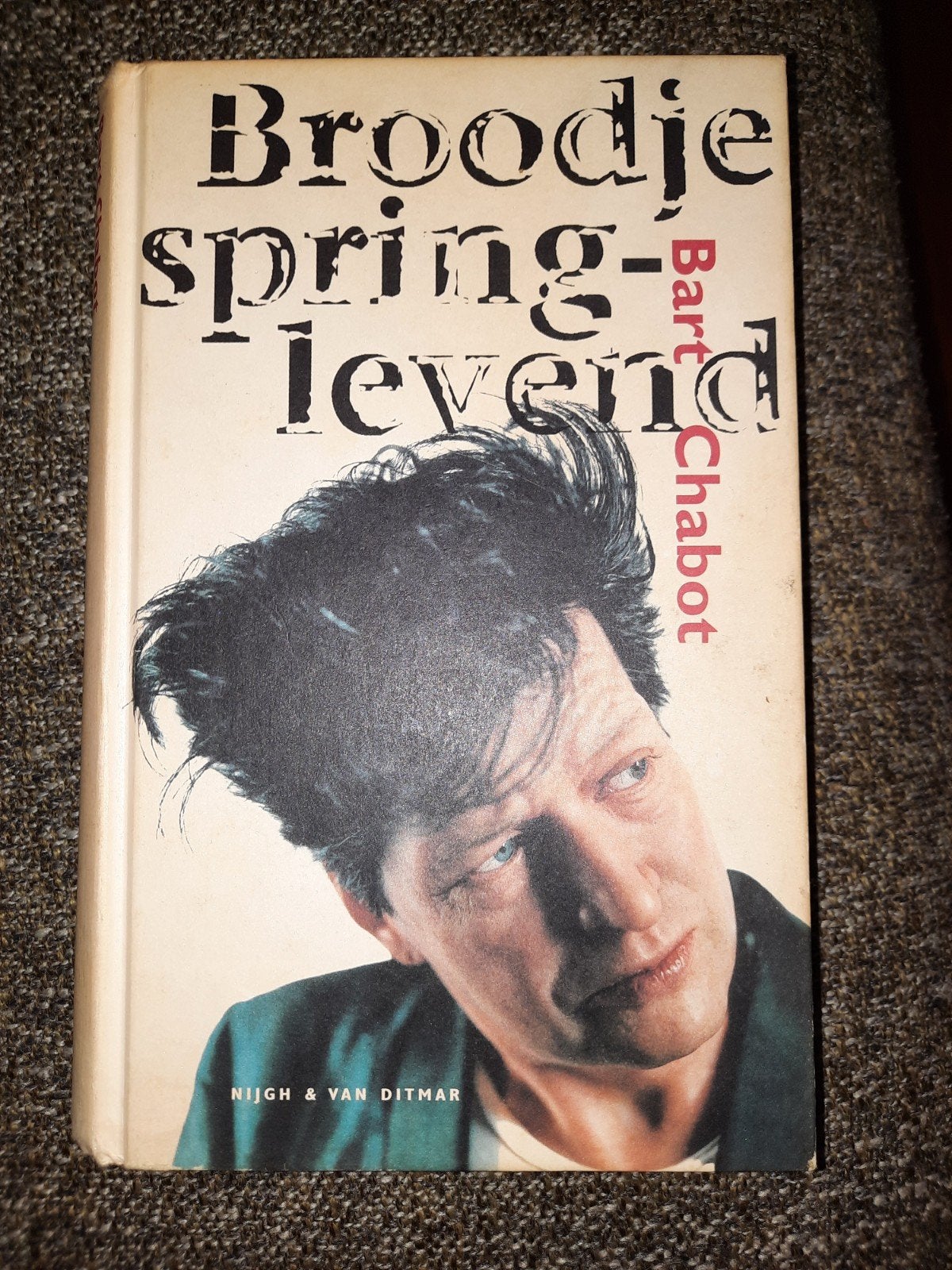 Broodje spring-levend - Bart Chabot (1996), Boeken, Biografieën, Gelezen, Overige, Ophalen of Verzenden