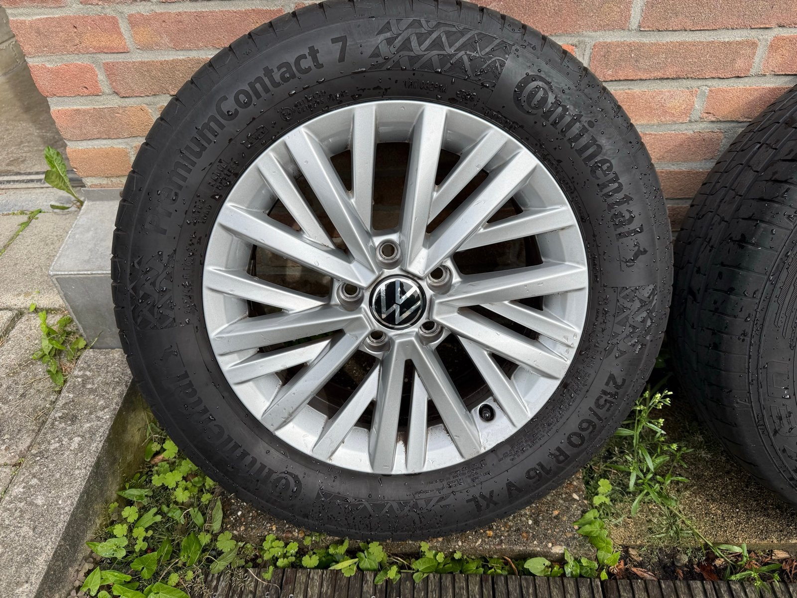 4x 16 inch originele VW velgen met Continental banden, Ophalen of Verzenden, Gebruikt, 16 inch, Banden en Velgen