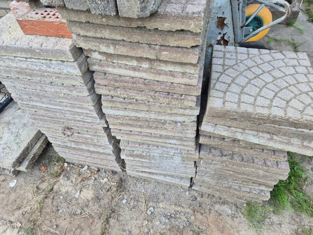 Betontegels met decoratief motief, 40x40x4 cm, circa 30m2, Ophalen, Gebruikt, 10 m² of meer, Beton