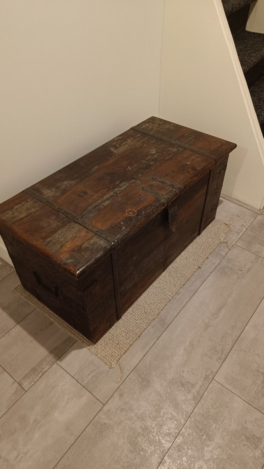 Grote houten kist met metalen beslag, Minder dan 50 cm, Gebruikt, 50 tot 100 cm, 5 – 50