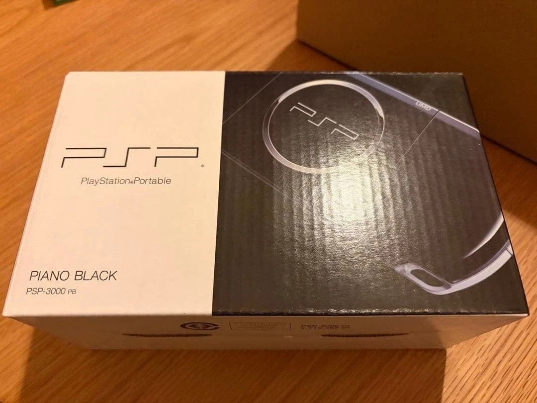 GEZOCHT een PSP serie 3000 zwart nieuw in doos!!, Spelcomputers en Games, Spelcomputers | Sony PSP, Ophalen of Verzenden, Nieuw