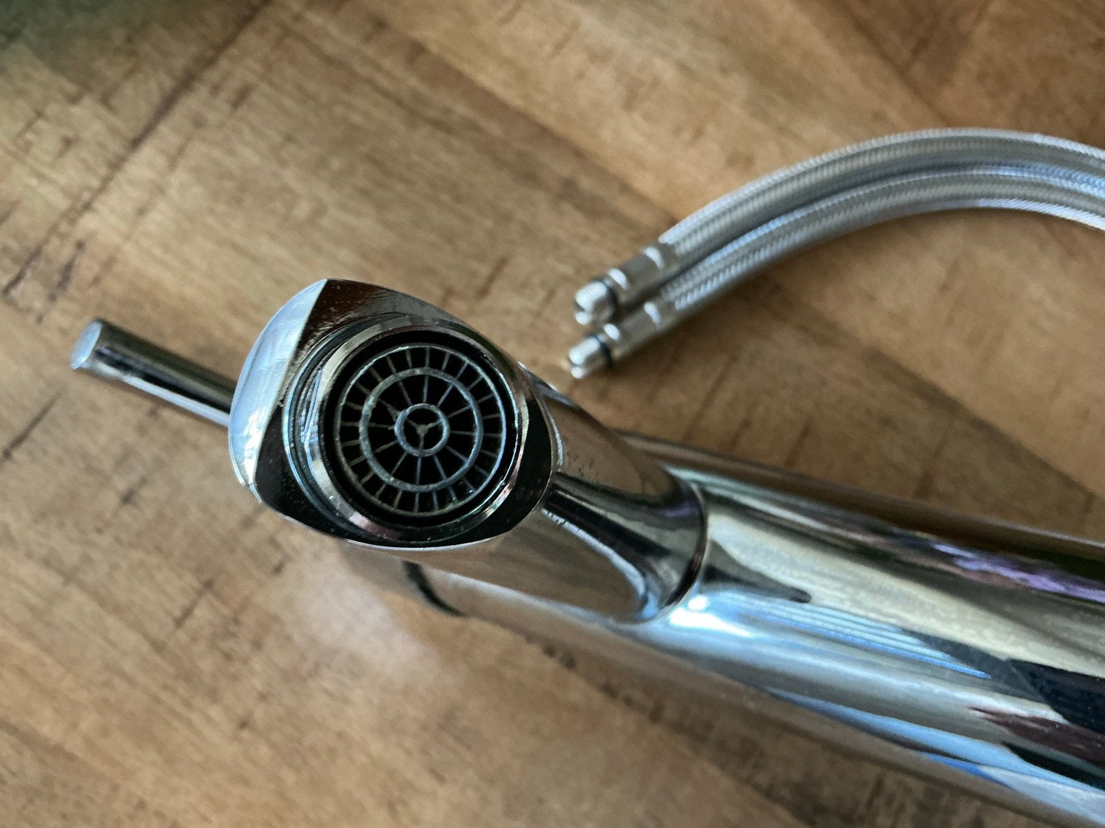 Chromen Kraan met Flexibele Slangen - 33 cm Lengte, Doe-het-zelf en Verbouw, Ophalen of Verzenden, Gebruikt, Chroom, Kraan