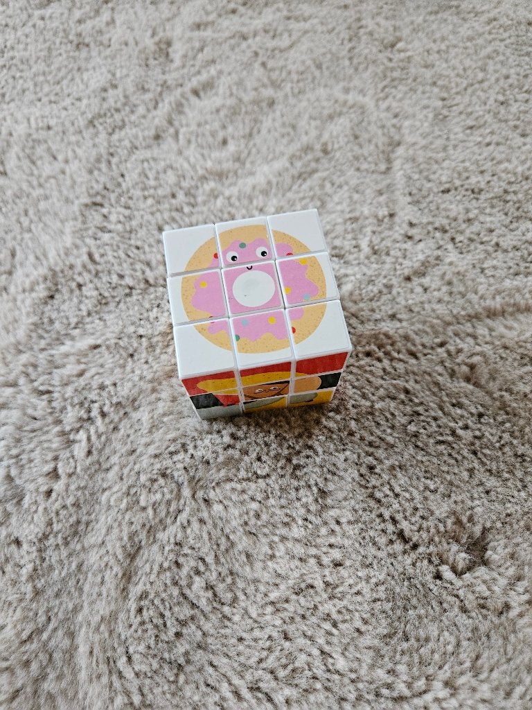 Rubiks kubus van de Hema, Ophalen of Verzenden, Zo goed als nieuw