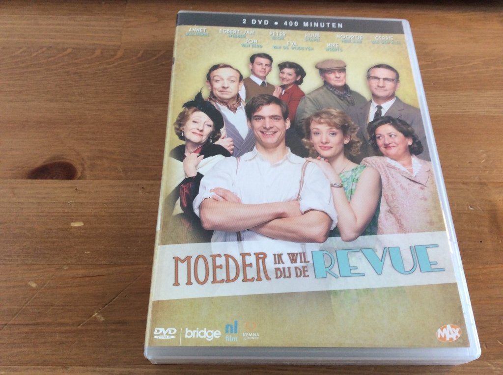 Moeder ik wil bij de revue 2-dvd box hele serie., Inclusief DVD, Alle leeftijden, Drama, Zo goed als nieuw