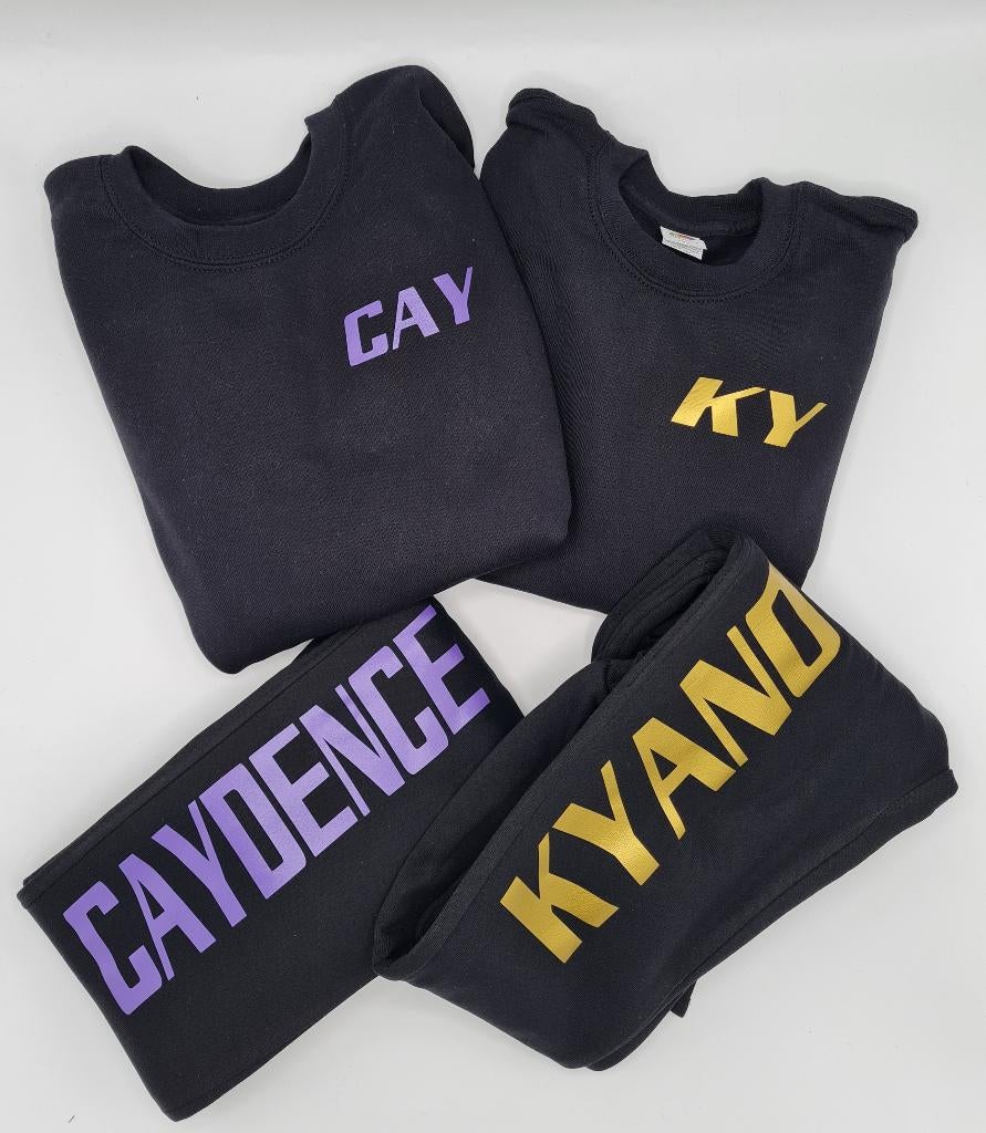 Joggingpakken met je eigen naam in maat 116, Kinderen en Baby's, Kinderkleding | Maat 116, Ophalen of Verzenden, Nieuw, Jongen of Meisje