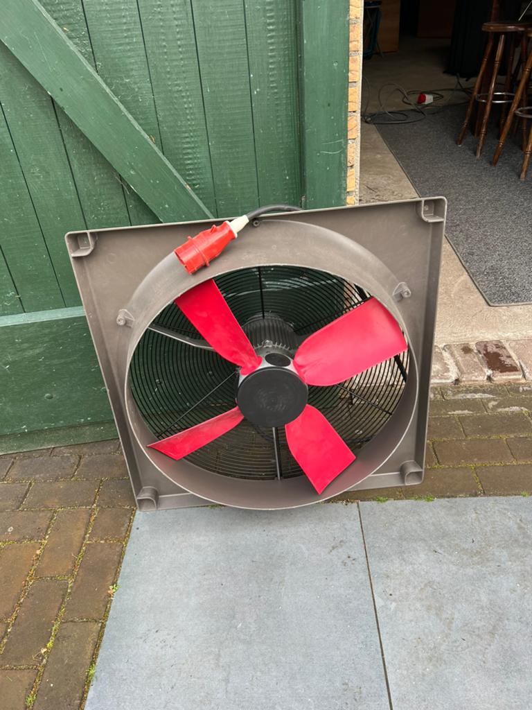 Ventilator 10.000m3/h, Ophalen, Zo goed als nieuw, Ventilator