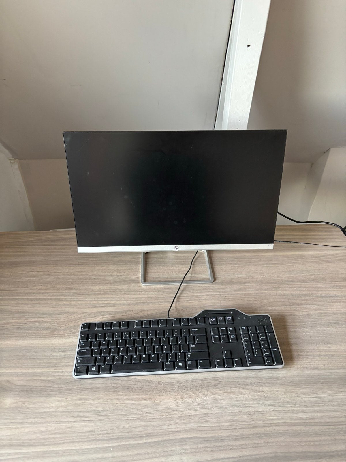 HP 24” ultra dunne monitor (HDMI, VGA), Computers en Software, Monitoren, Ophalen, Full HD, 60 Hz of minder, Gebruikt