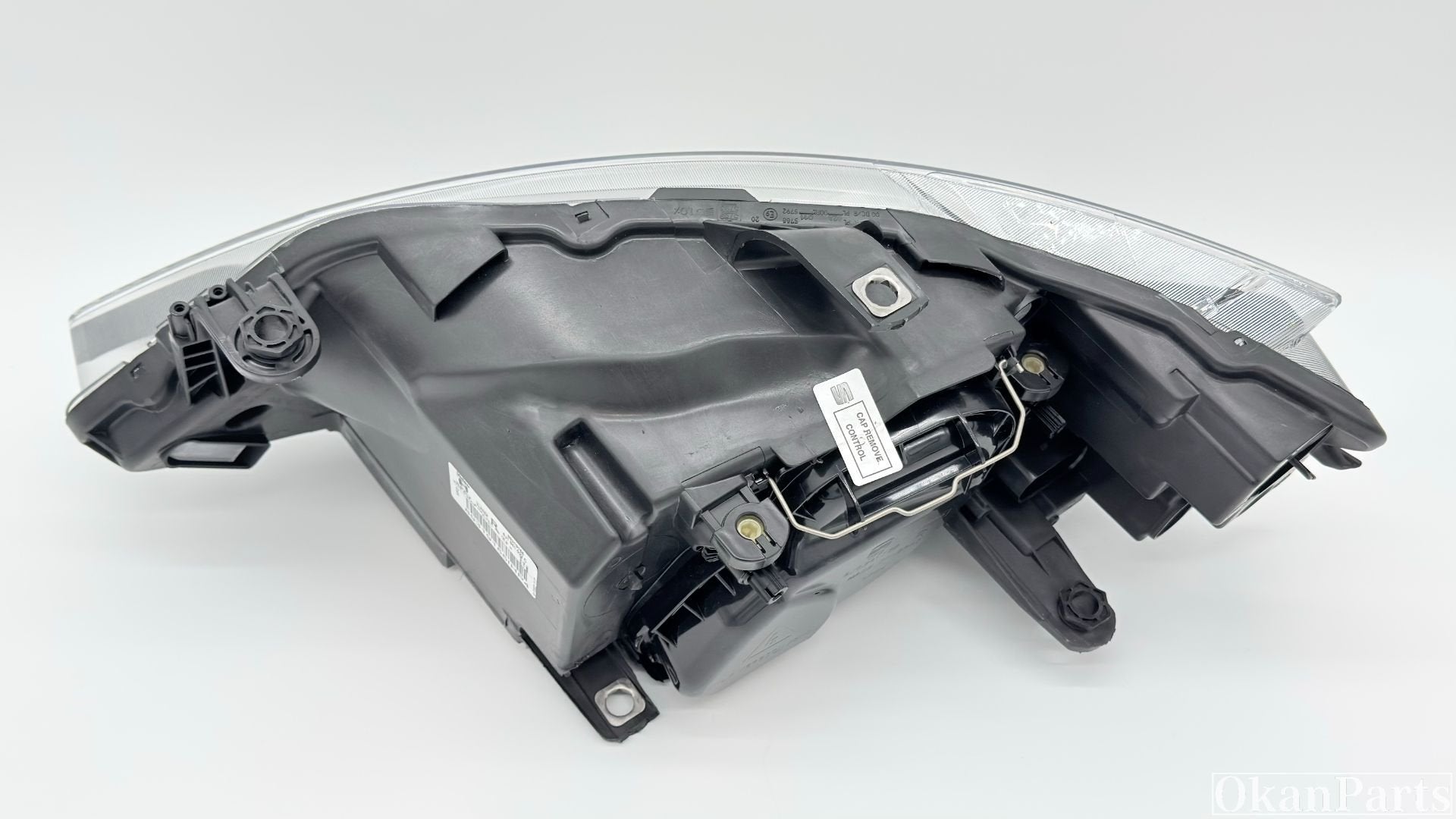 Seat Ibiza 6J rechter koplamp rechts 6J1941022C, Auto-onderdelen, Autovia A-2, Km 585 585
08760  Martorell, ES, Nieuw, Ophalen of Verzenden