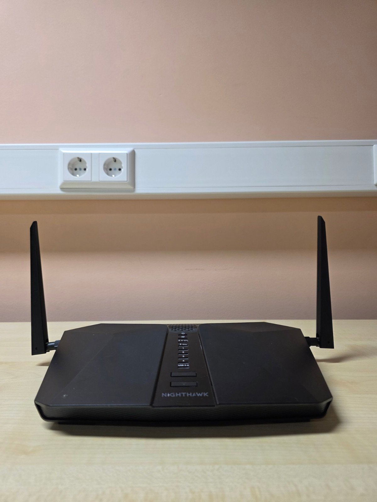 Netgear Nighthawk AX4 (LAX20) AX1800 4G LTE WiFi 6 Router, Computers en Software, Routers en Modems, Ophalen of Verzenden, Gebruikt