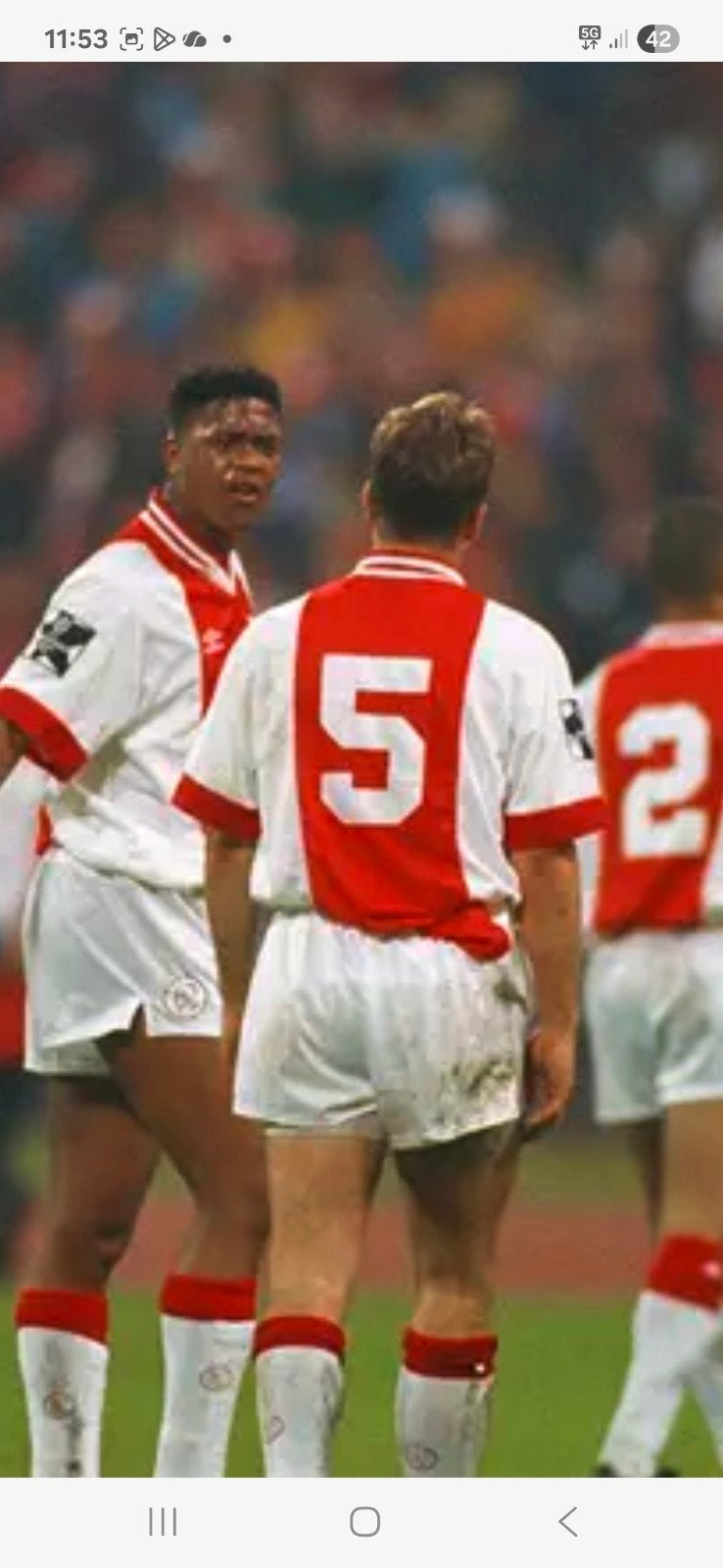 gezocht..... matchworn ajax thuisshirt uit seizoen 94-95, Seizoenskaart, Eén persoon