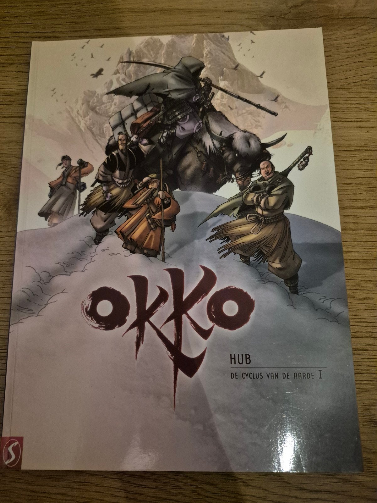 Okko: De Cyclus van de Aarde I - Stripboek, Boeken, Stripboeken, Eén stripboek, Ophalen of Verzenden, Zo goed als nieuw, Hub