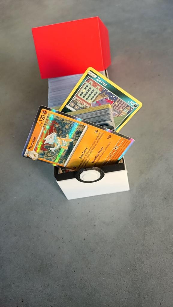 450 Pokémon kaarten (2022/moderne sets) - 50 holo/reversed, Ophalen of Verzenden, Gebruikt, Meerdere kaarten, Foil