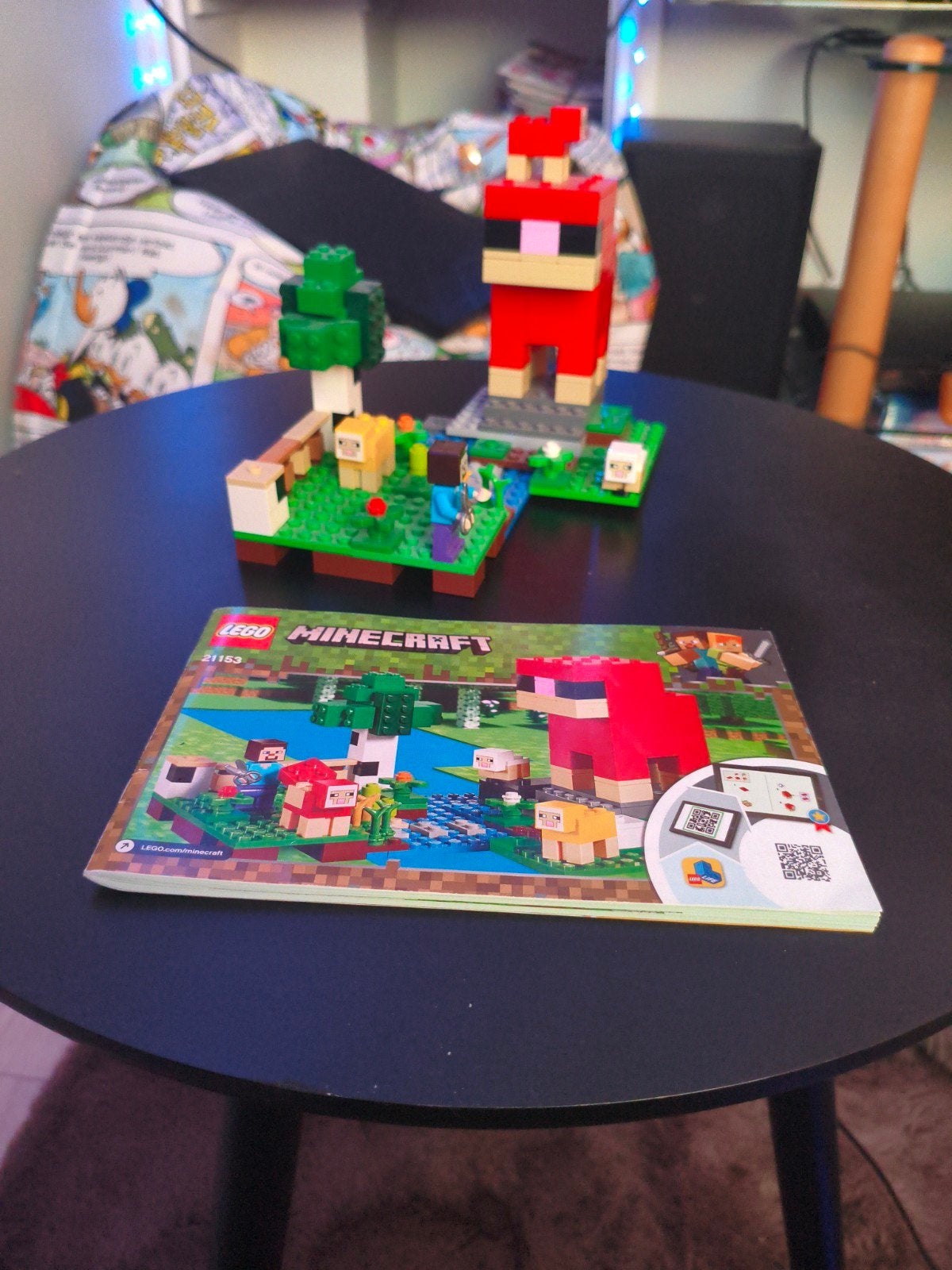 LEGO Minecraft Het Wolboerderij Avontuur 21153, Ophalen, Gebruikt