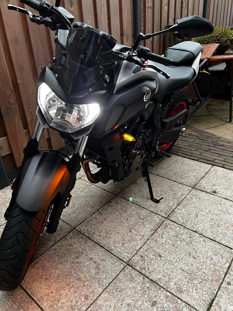 Yamaha MT-07 2020 - 8K KM - Zo goed als nieuw, vol vermogen, Motoren, Motoren | Yamaha, Gebruikt, Particulier, Meer dan 35 kW