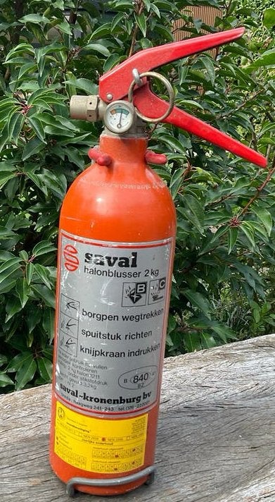 Saval halonblusser 2 kg - Vintage brandblusser, Ophalen, Gebruikt, Brandblusser