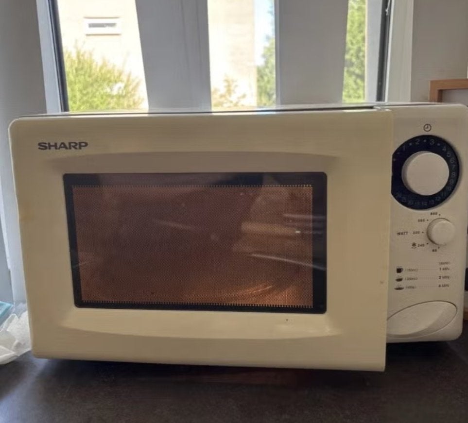 Sharp magnetron solo r-208w, Ophalen, Gebruikt