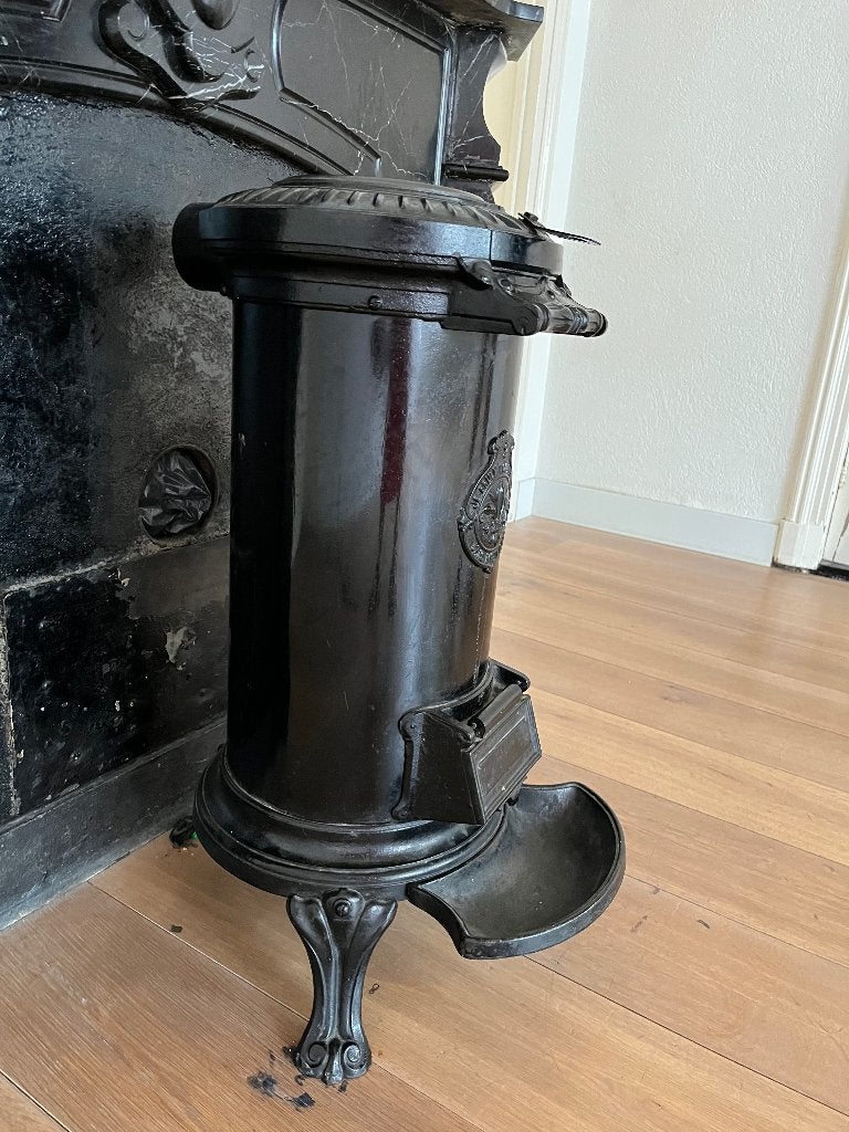 Antieke (kolen)kachel gietijzer, Huis en Inrichting, Kachels, Ophalen, Gebruikt, Overige brandstoffen, Vrijstaand
