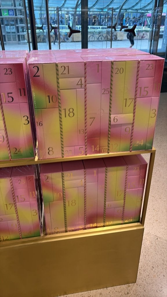 Beauty Adventskalender 2026 | Bijenkorf, Overige kleuren, Gehele gezicht, Nieuw, Ophalen of Verzenden